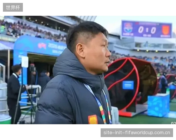 菜鸟教练刘建业执教能力获赞,带领升班马成为半程黑马。 菜鸟教练刘建业执教能力获赞,带领升班马成为半程黑马。